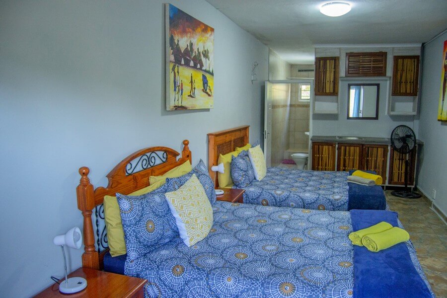 LookOut Ramsgate, Self-catering accommodation and holiday rental, Ramsgate, KZN - holiday home interior